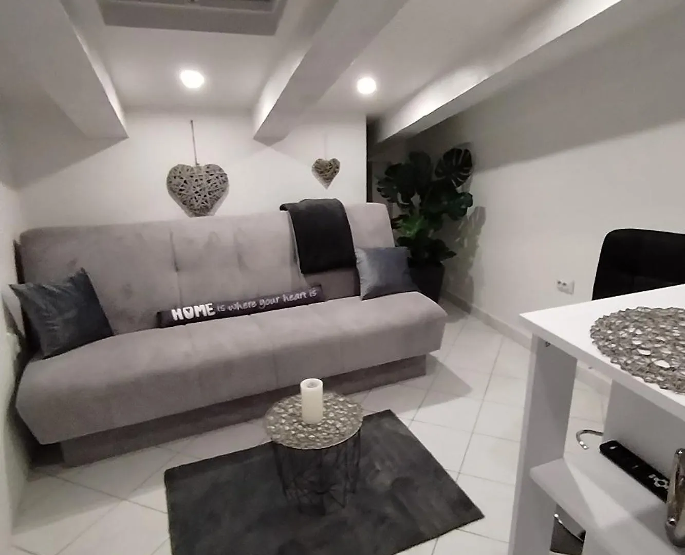 Apartments With Wifi Rijeka - 24397